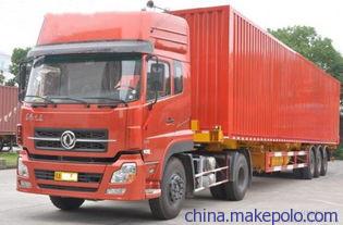 春节前夕青岛港集装箱运输高峰 陆运车队的挑战与应对